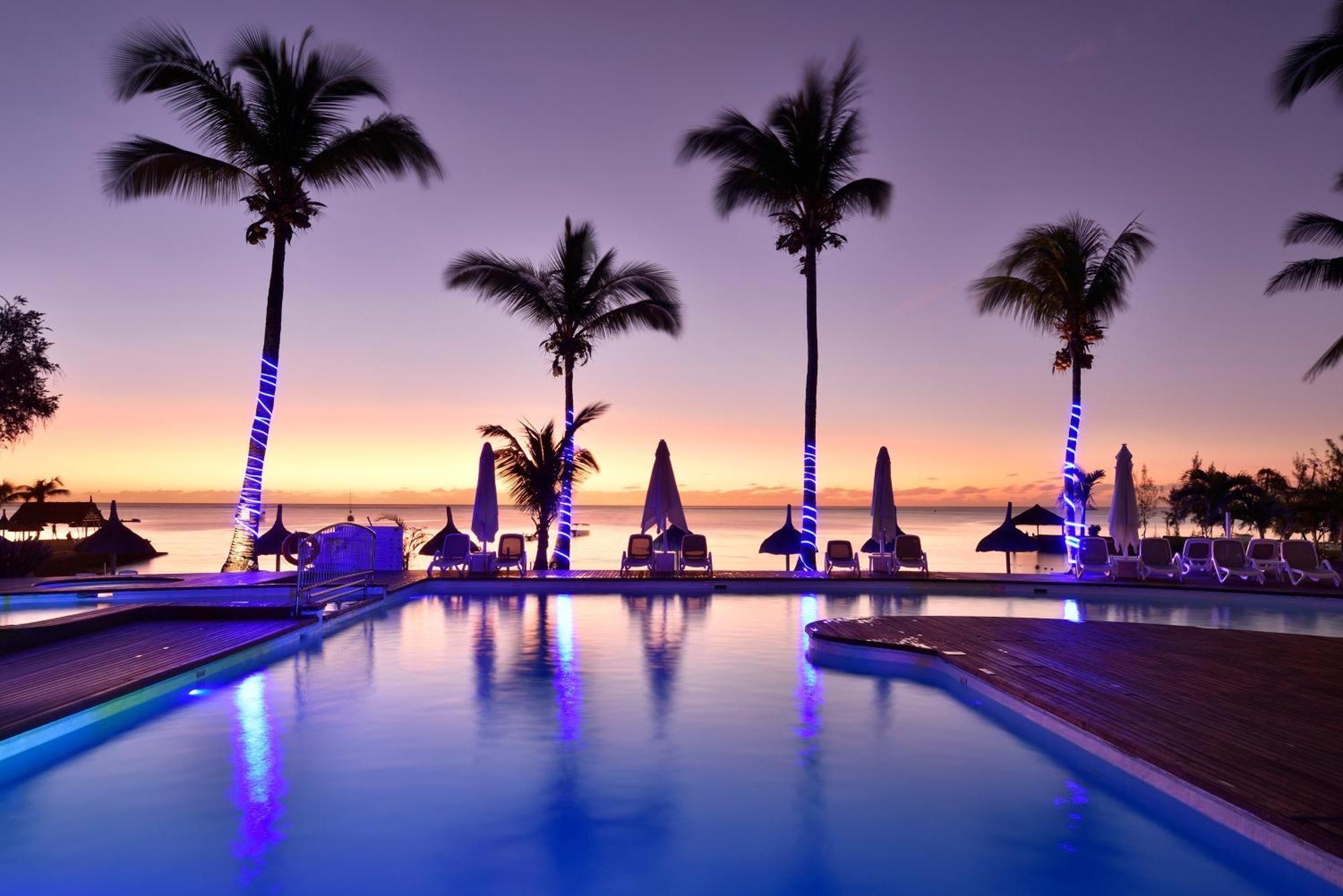 Coral Azur Beach Resort Mont Choisy Exterior photo