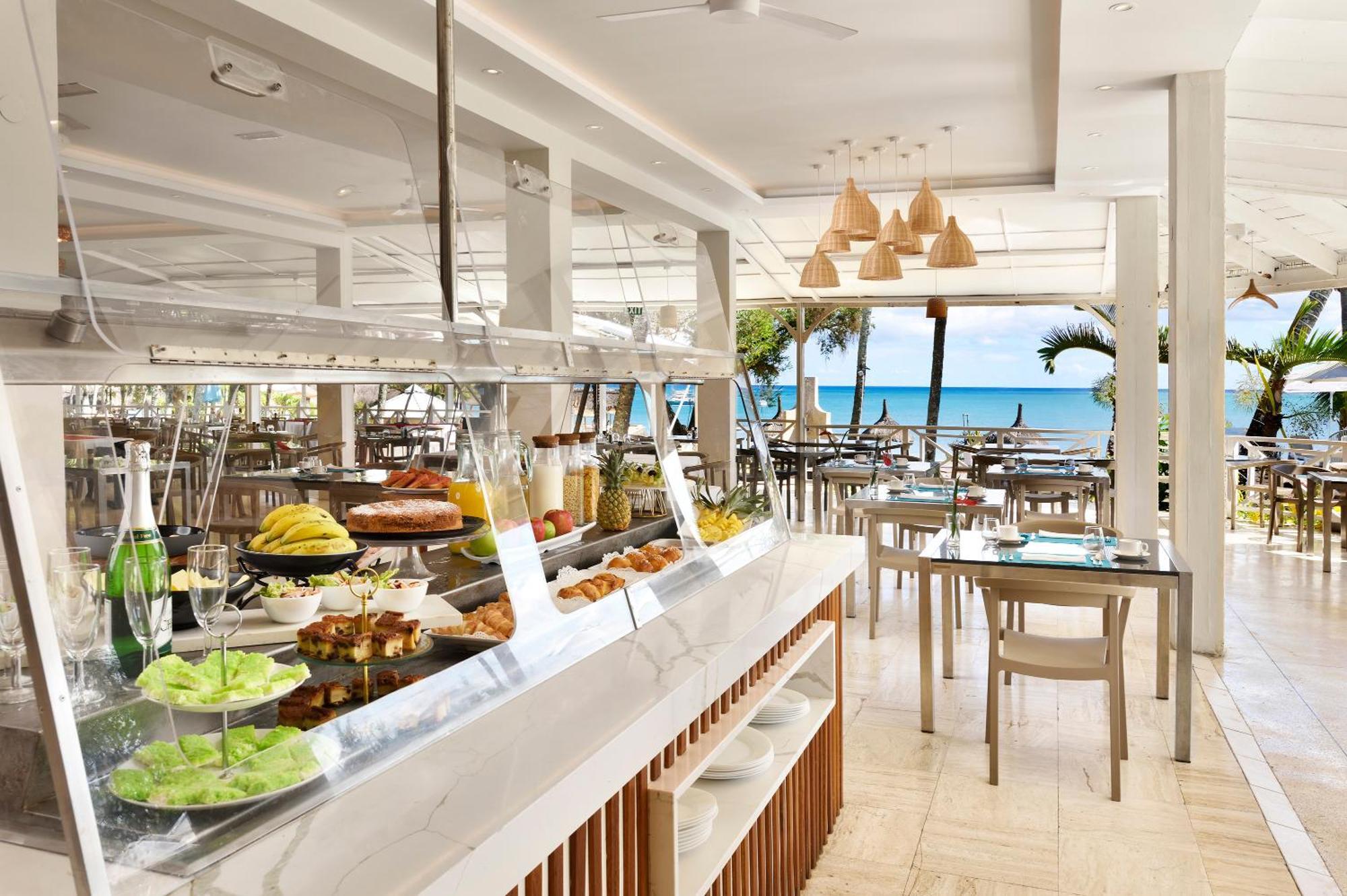 Coral Azur Beach Resort Mont Choisy Exterior photo