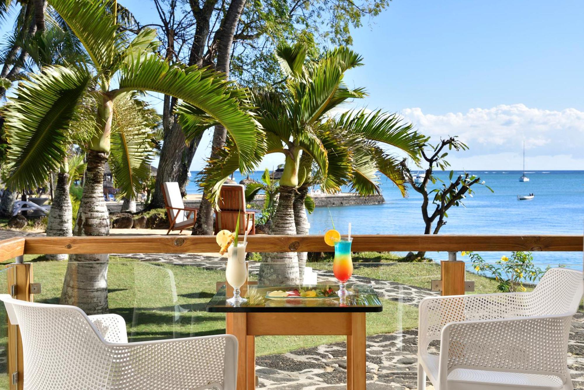 Coral Azur Beach Resort Mont Choisy Exterior photo