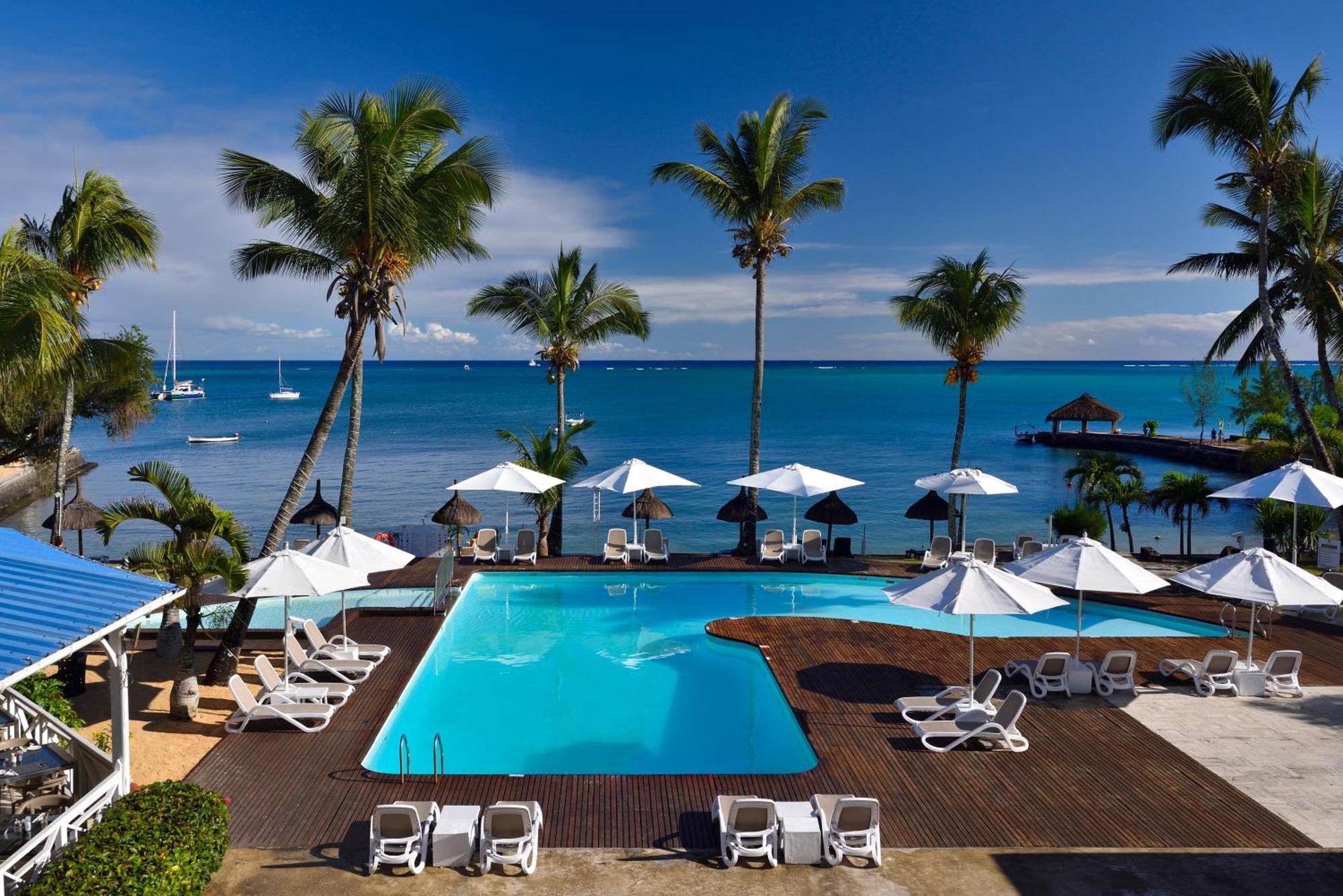 Coral Azur Beach Resort Mont Choisy Exterior photo